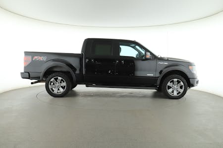 2013 Ford F-150 with 88.9k miles image 4