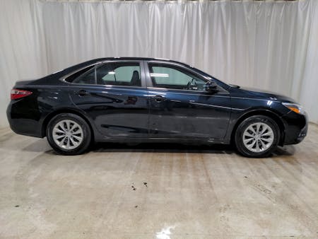 2016 Toyota Camry with 119.2k miles image 4